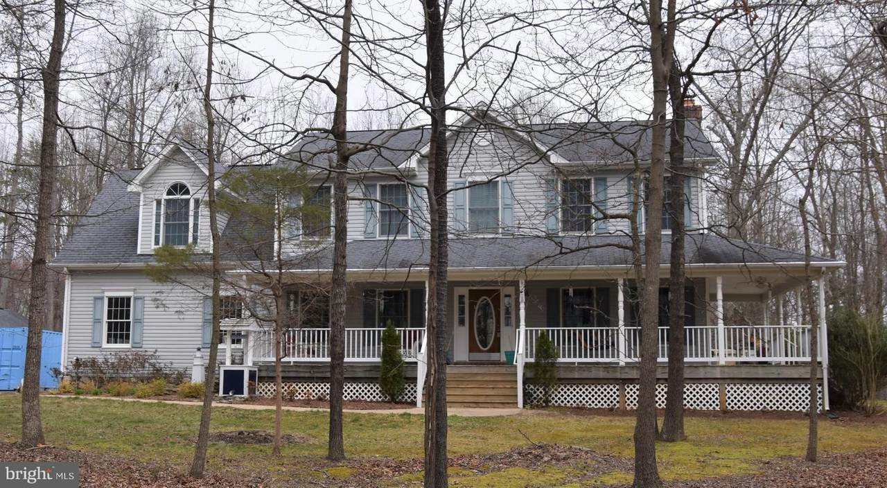 4565 Gavin Woods Ct - Photo 1