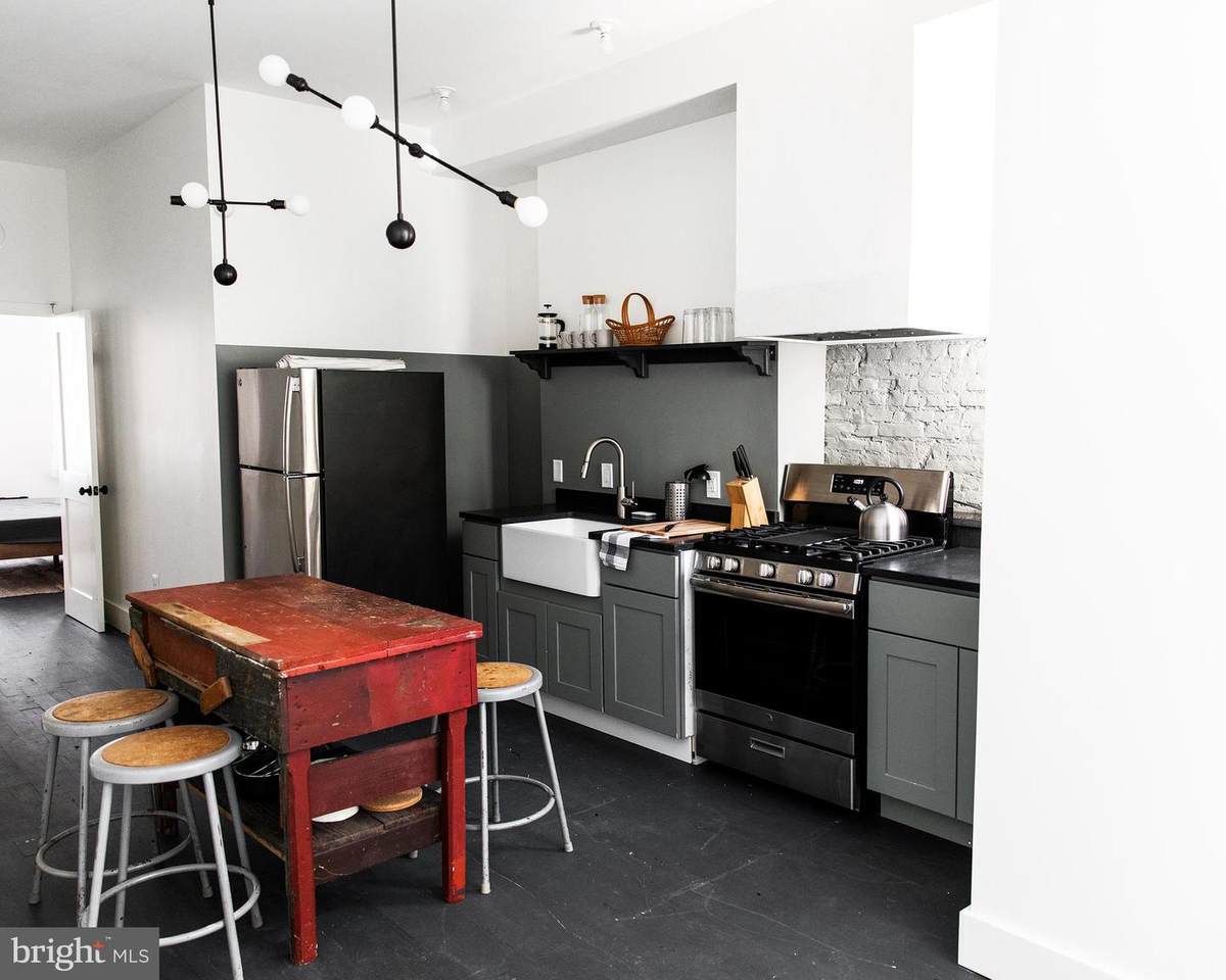 2026 Howard Street - Photo 1
