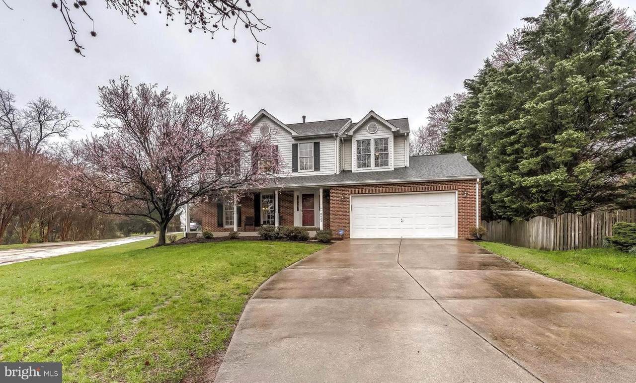 8624 Golden Straw Lane - Photo 1