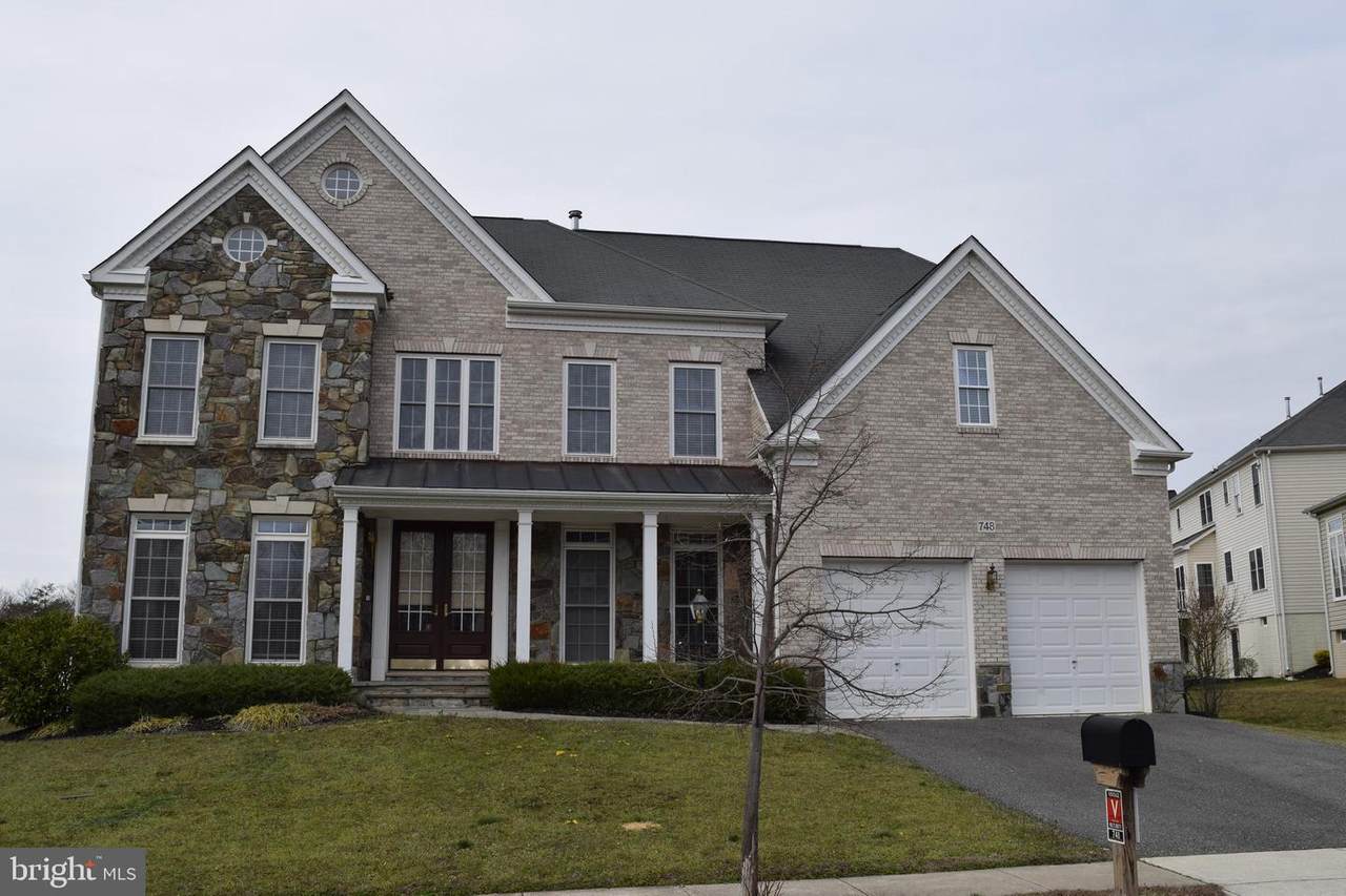 748 Seneca Drive - Photo 1