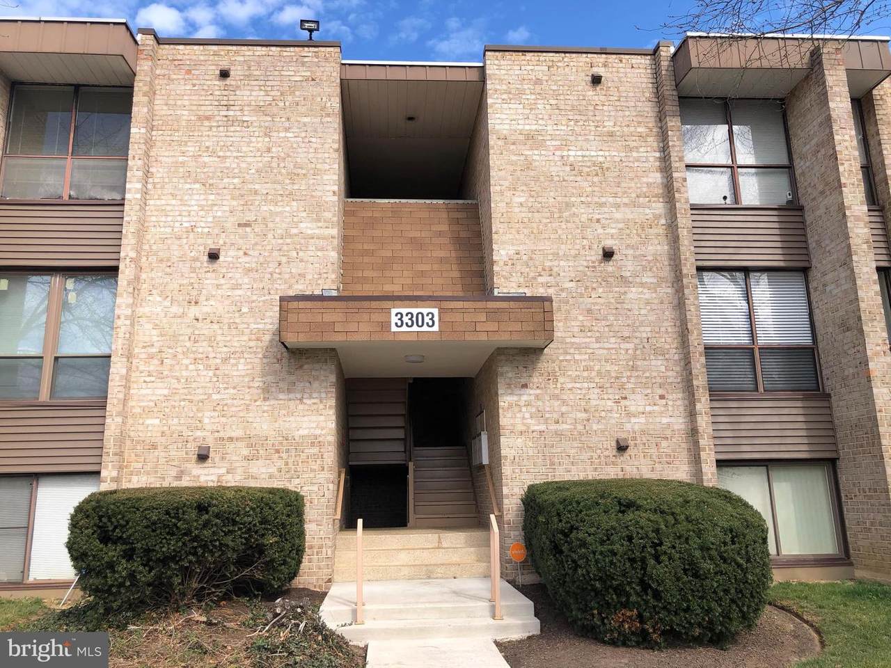 3303 Huntley Square Drive - Photo 1