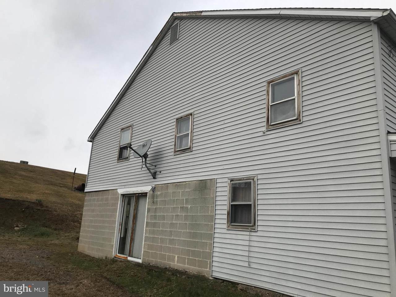 210 Pine Street - Photo 1