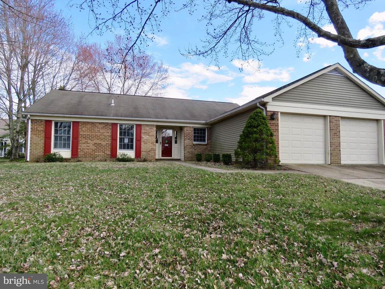 906 Topmast Way - Photo 1