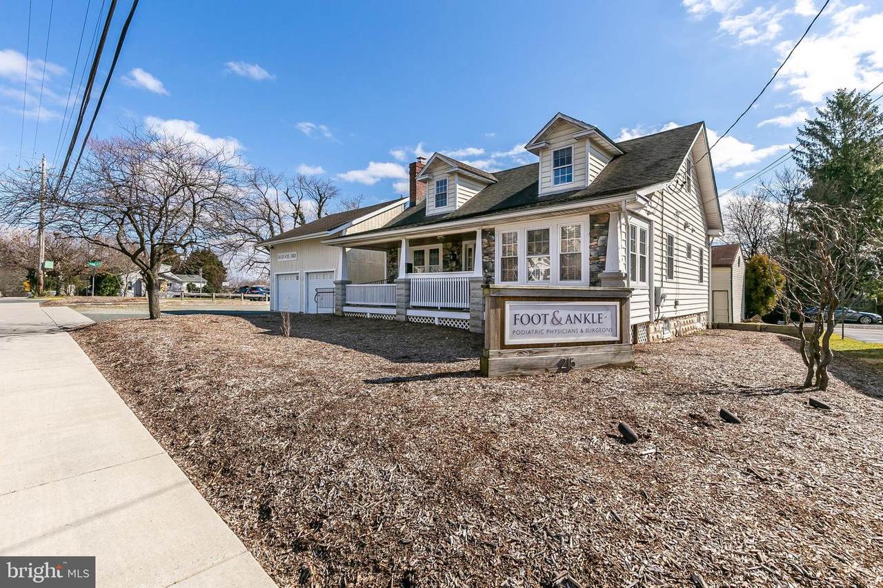 215 Fulford Avenue - Photo 1