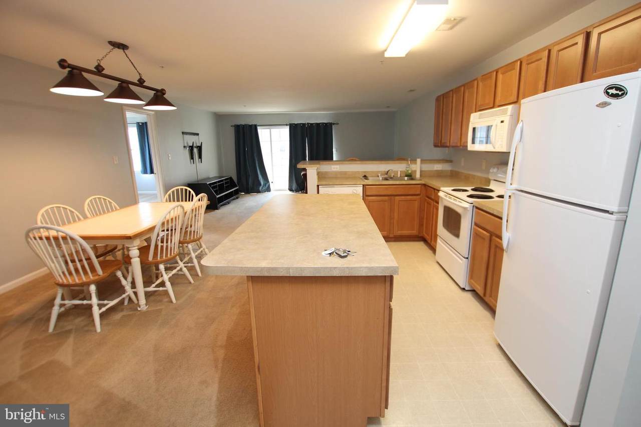 3101 Caitlins Way - Photo 1