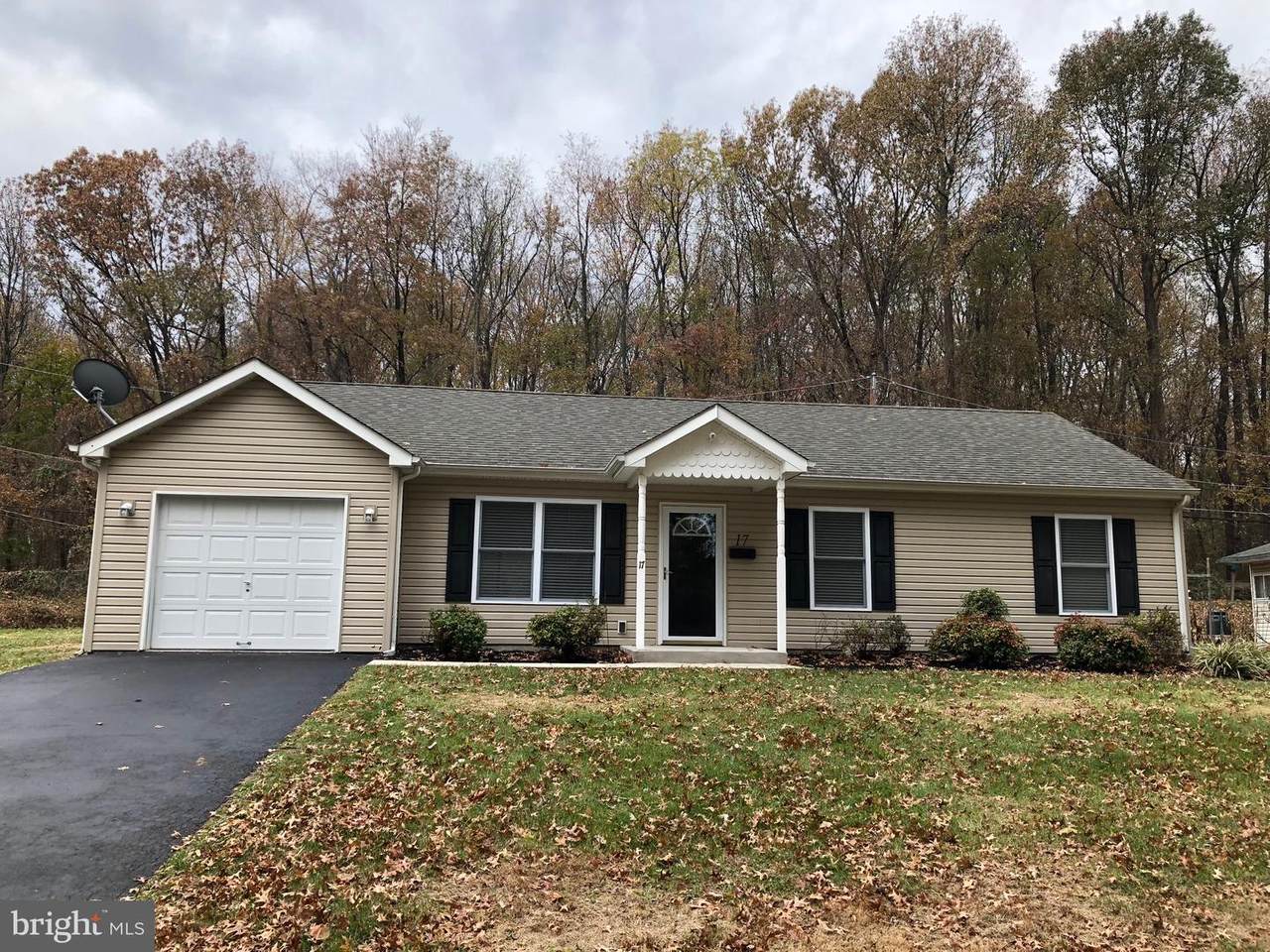 17 Overbrook Lane - Photo 1