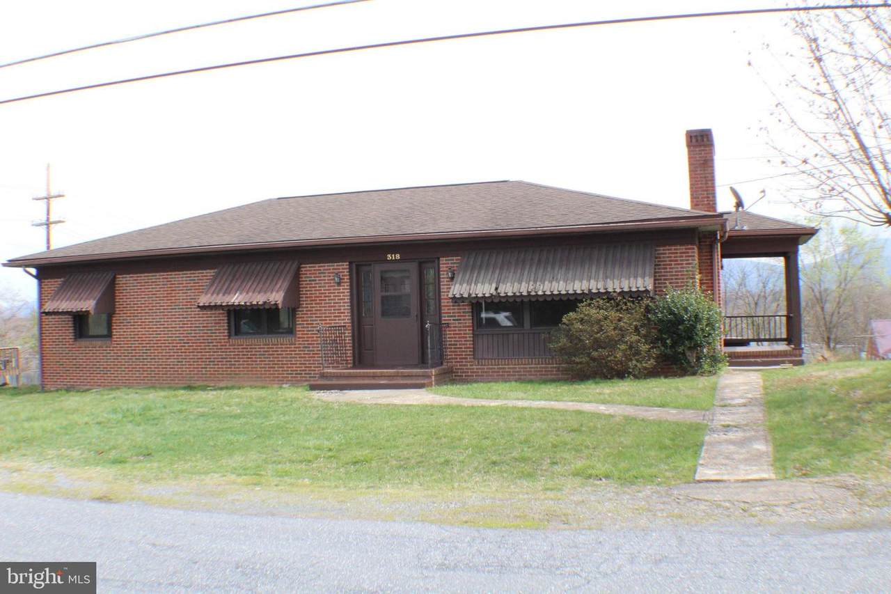 318 Court Street - Photo 1