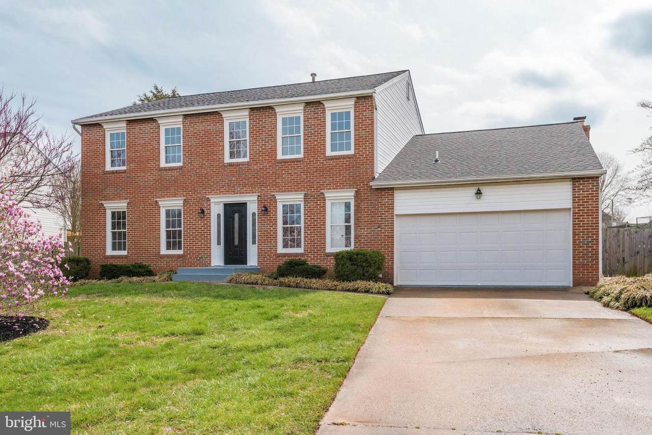 10013 Willow Grove Trail - Photo 1 10013 Willow Grove Trail - Photo 1