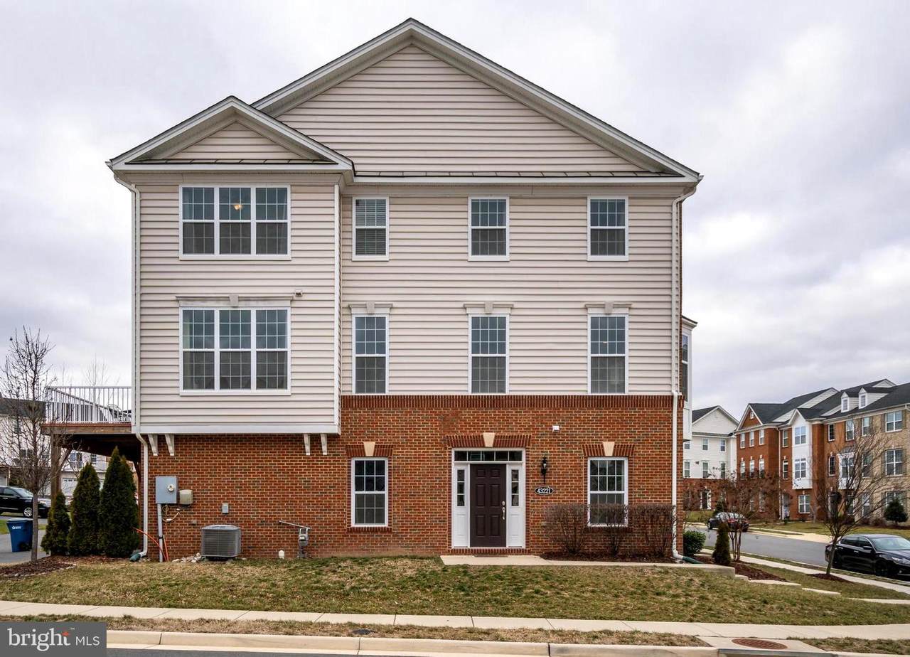 43221 Whelplehill Terrace - Photo 1