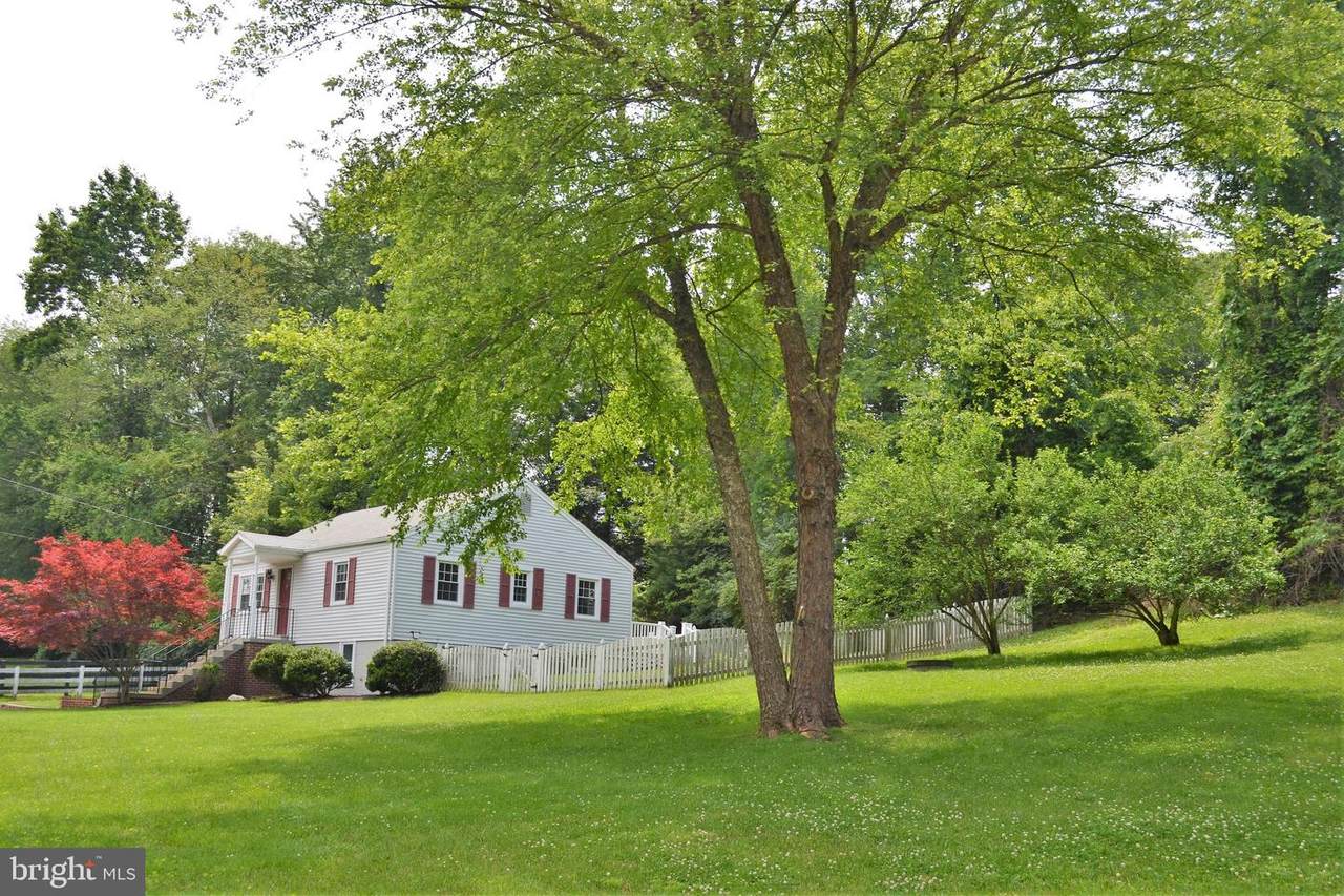 3916 Fairfax Farms Road - Photo 1