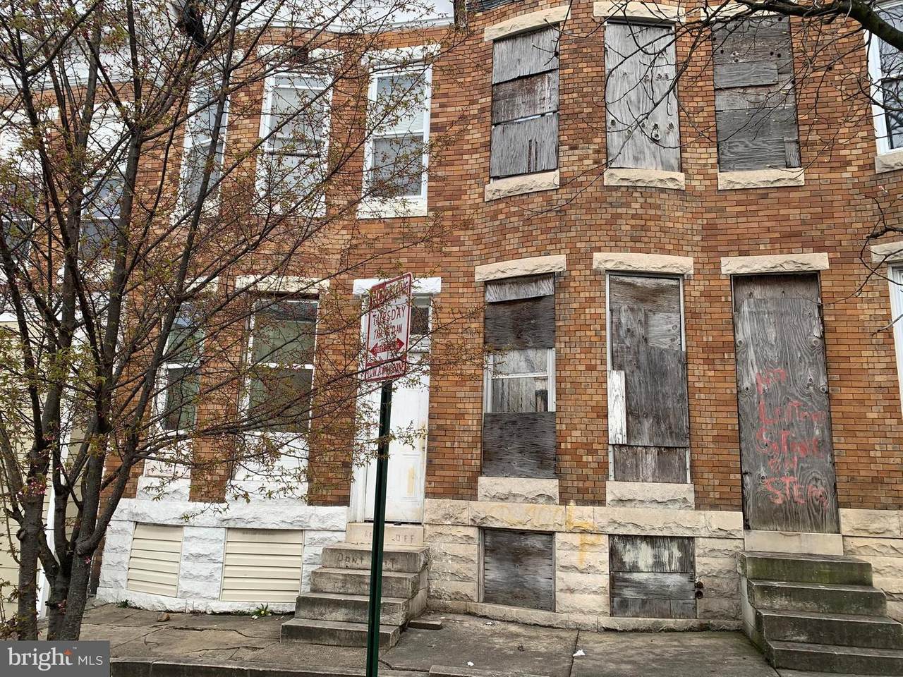 225 Monroe Street - Photo 1