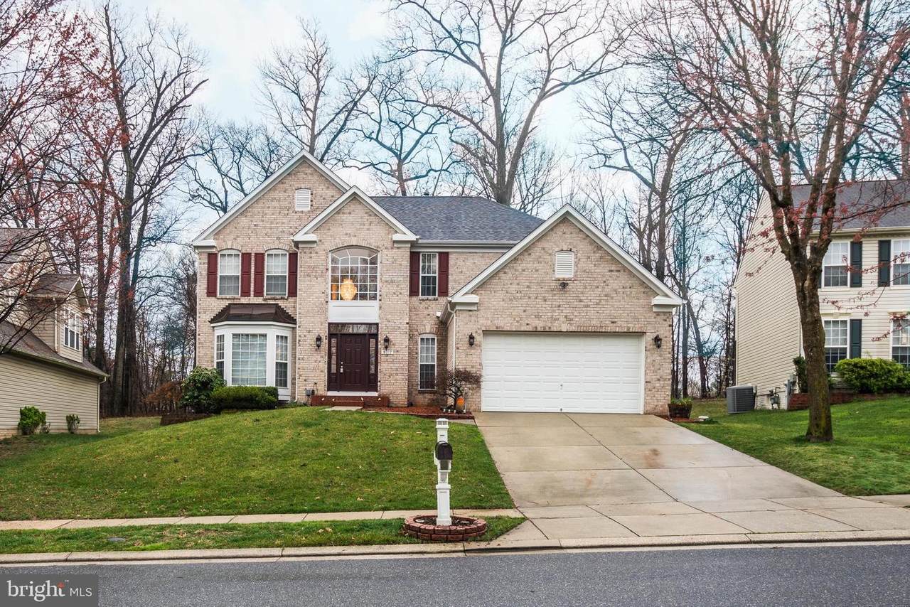 9017 Amber Oaks Way - Photo 1 9017 Amber Oaks Way - Photo 1