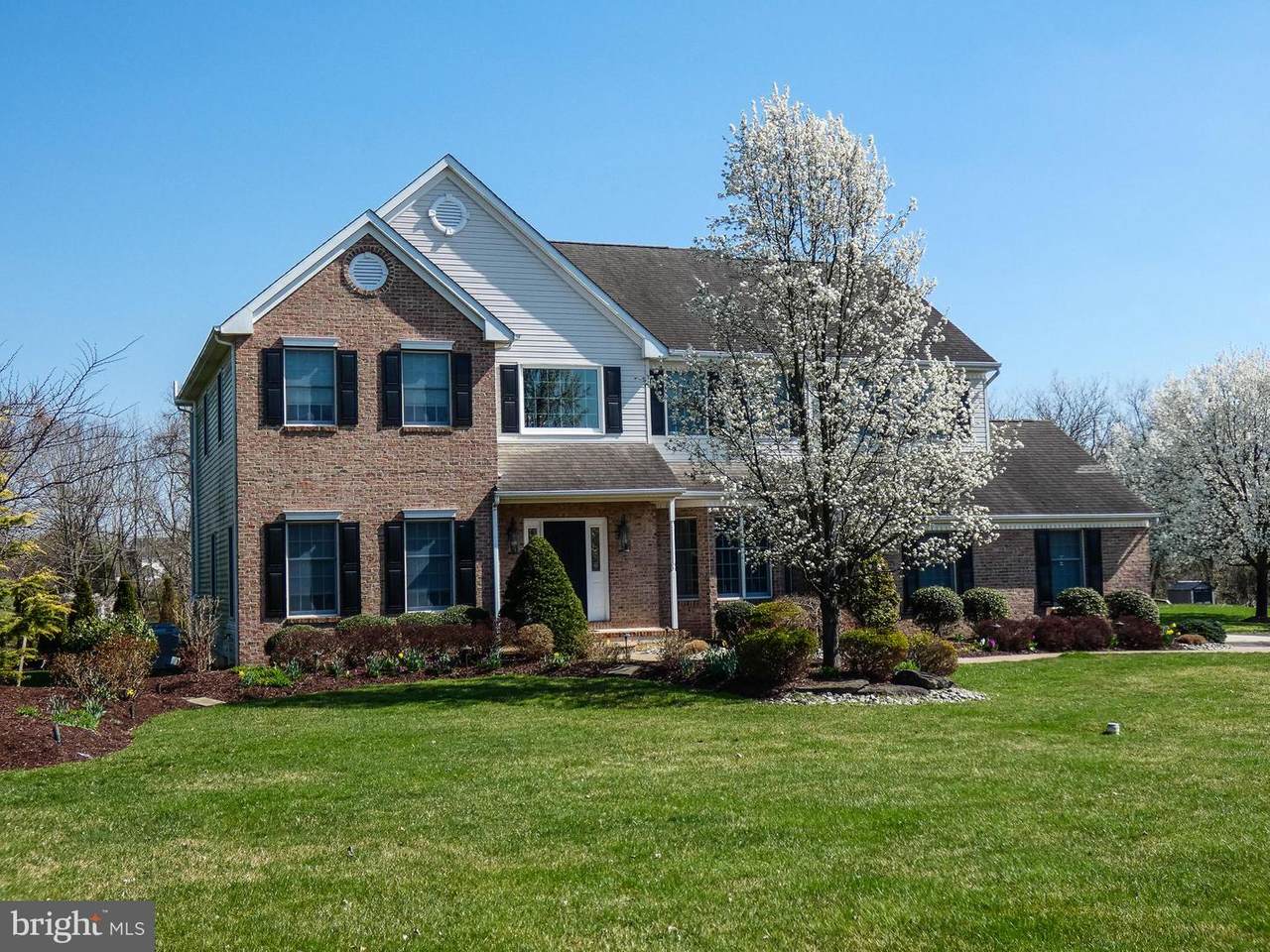 4 Horseshoe Lane - Photo 1