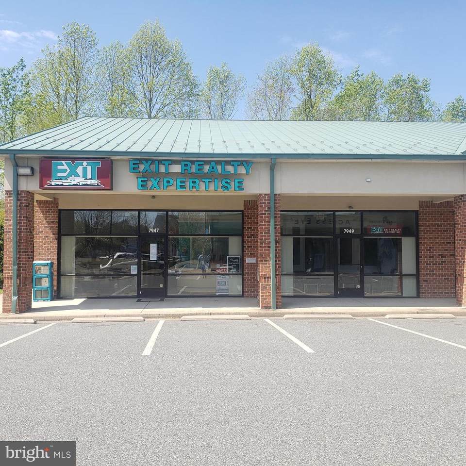 7947 Kings Highway - Photo 1