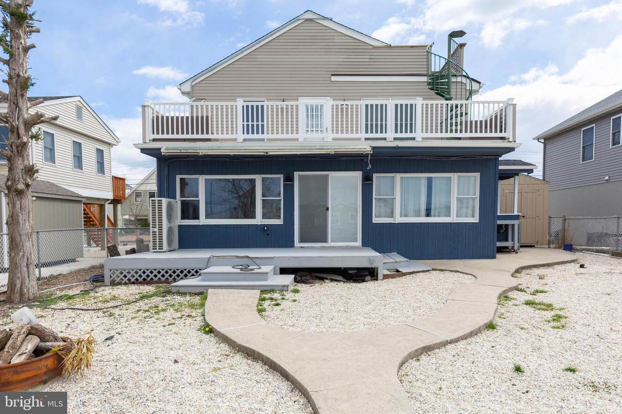 150 Longboat Drive - Photo 1 150 Longboat Drive - Photo 1