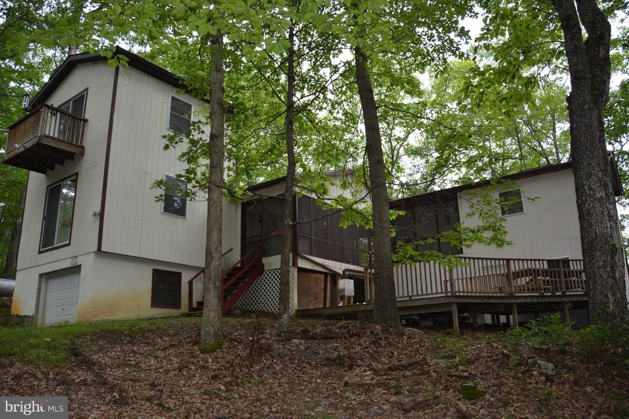 385 Haines Drive - Photo 1