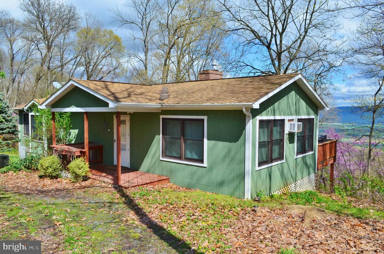 676 Hilltop Lane - Photo 1 676 Hilltop Lane - Photo 1