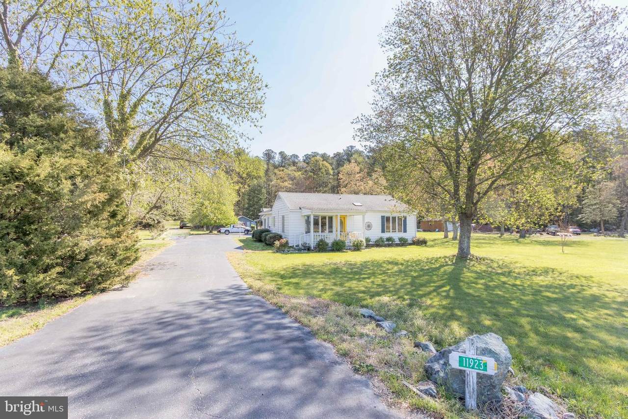 11923 River Road - Photo 1