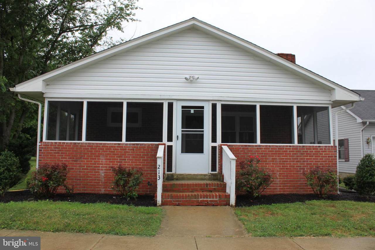 213 Highland Avenue - Photo 1