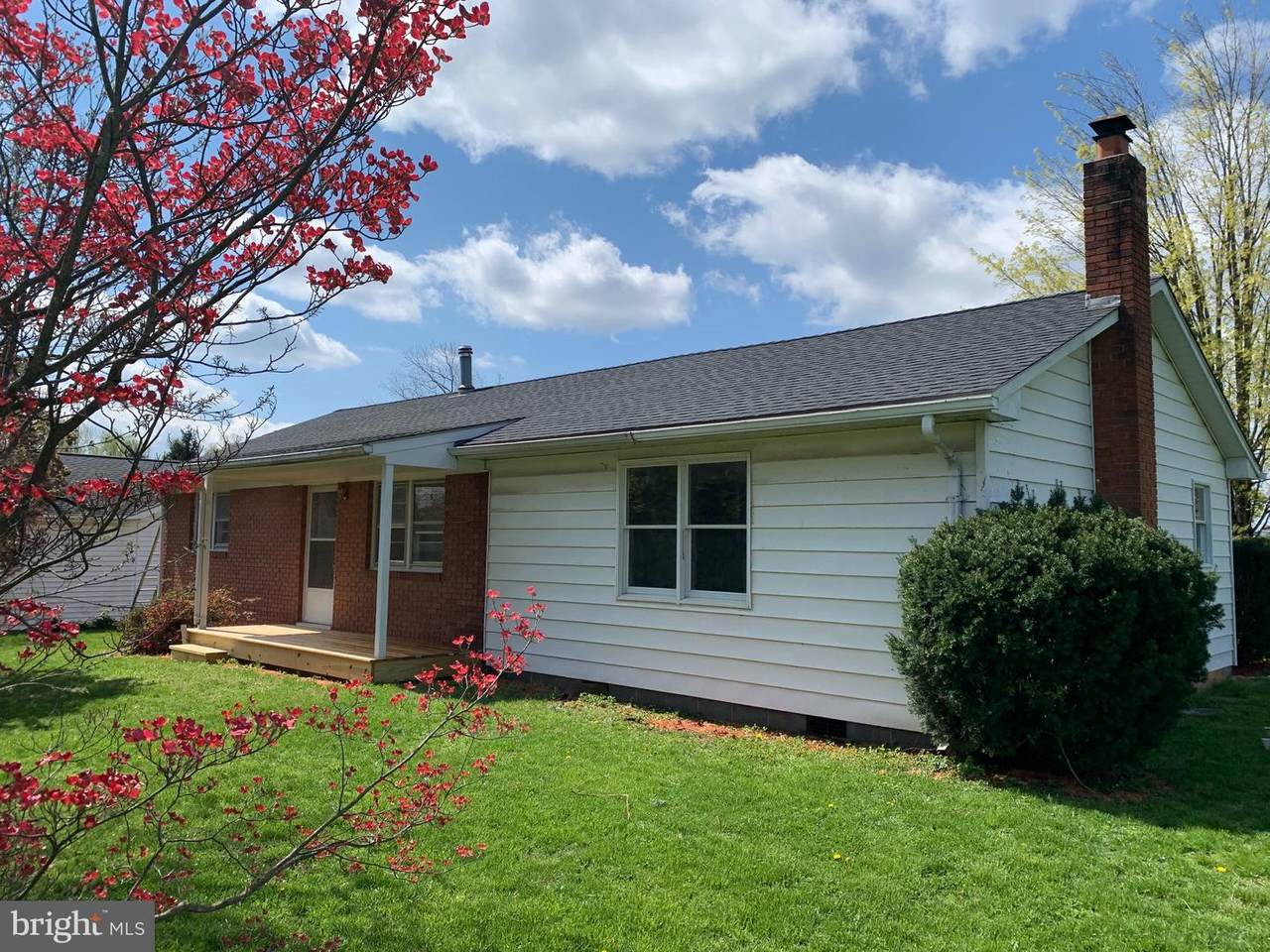 70 Emery Ln - Photo 1 70 Emery Ln - Photo 1