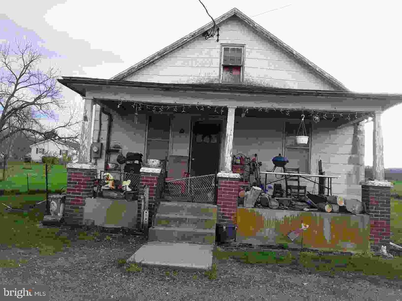 77 Middle Street - Photo 1 77 Middle Street - Photo 1