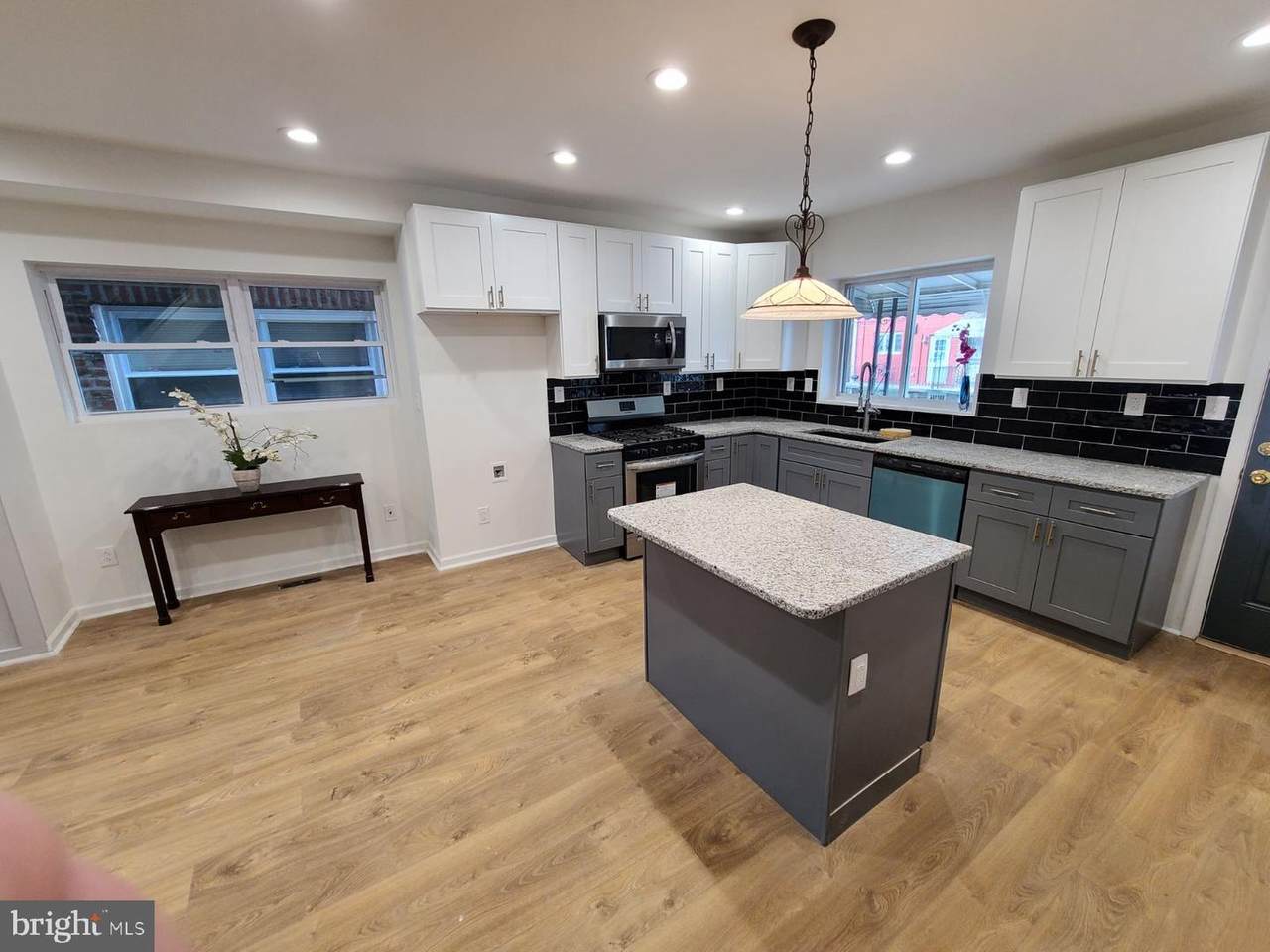 7024 Louise Road - Photo 1