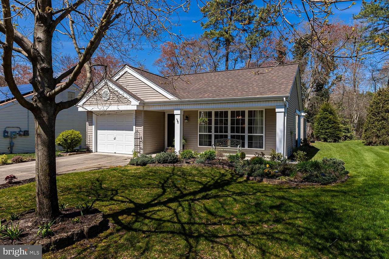 210 Plymouth Court - Photo 1