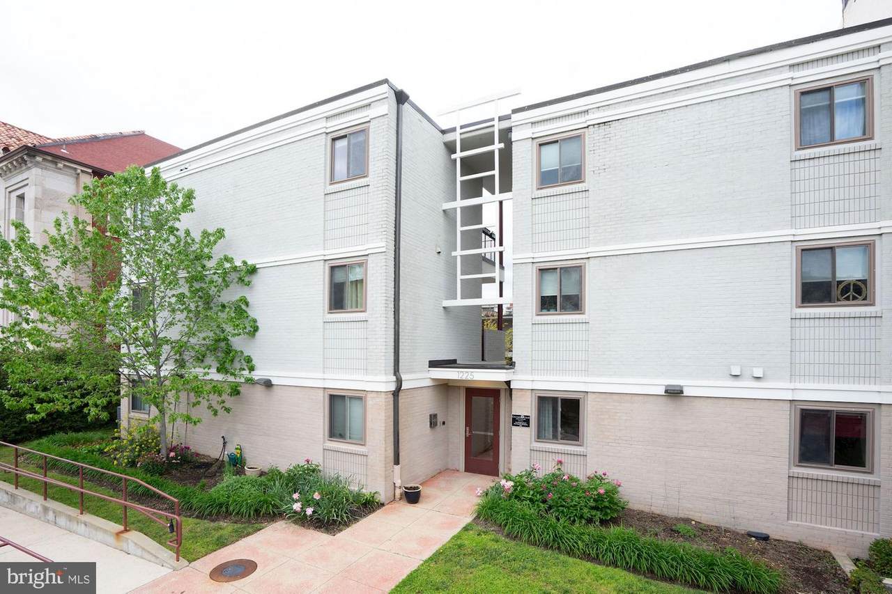 1225 Fairmont Street - Photo 1