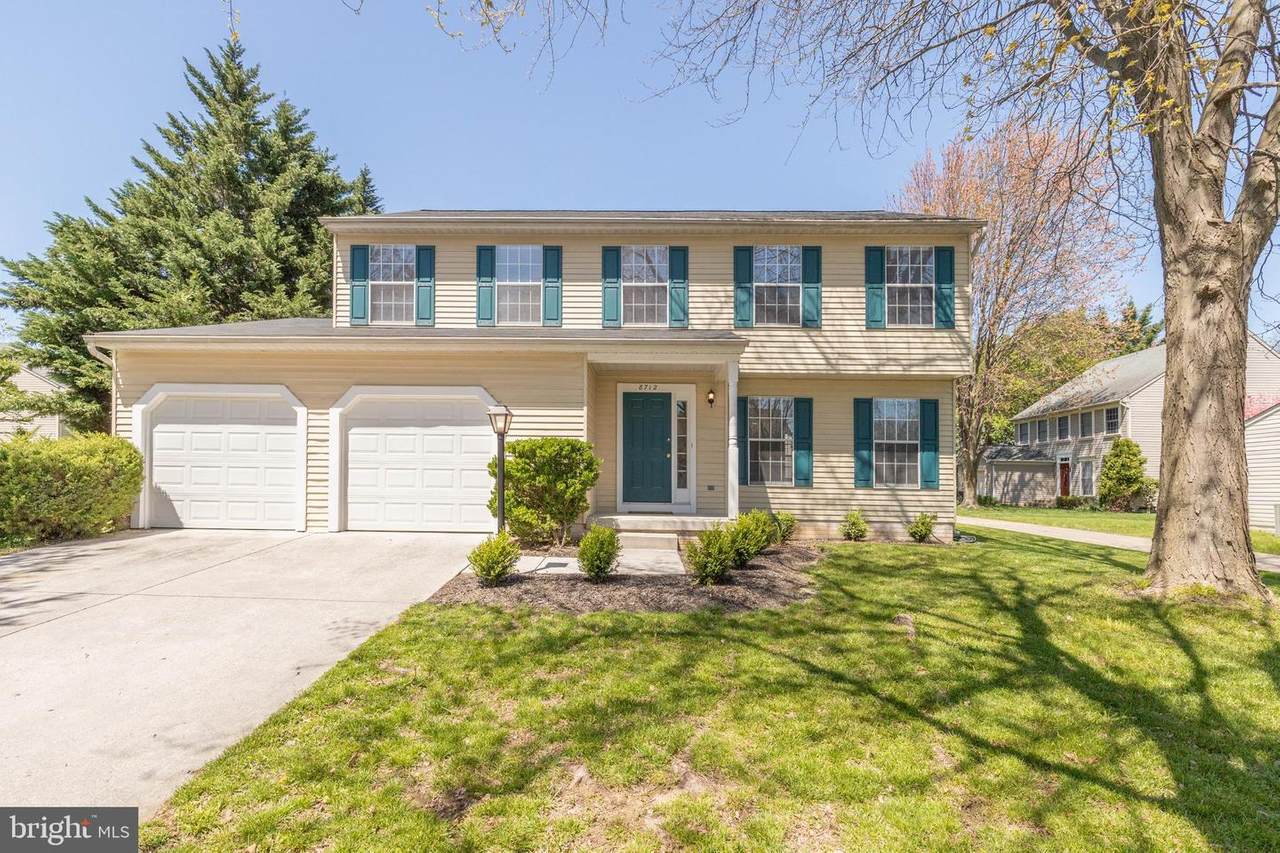 8712 Sicklebar Way - Photo 1