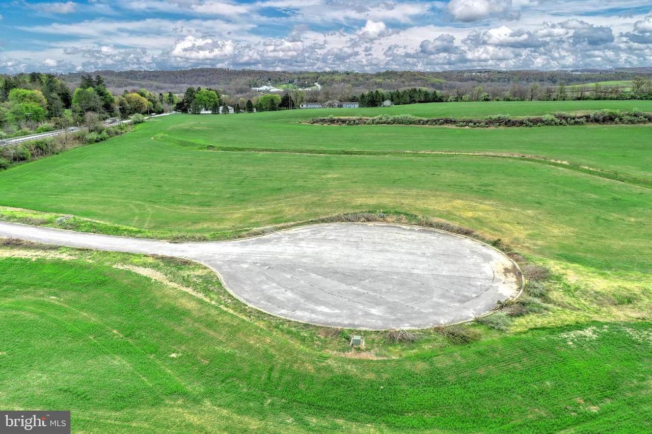 4000 Rolling Meadow Court - Photo 1