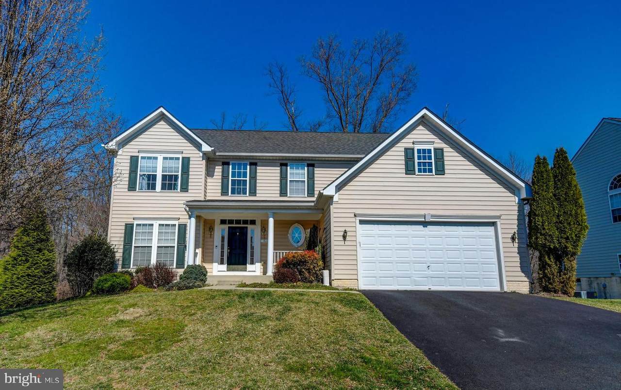 812 Queens Park Drive - Photo 1 812 Queens Park Drive - Photo 1