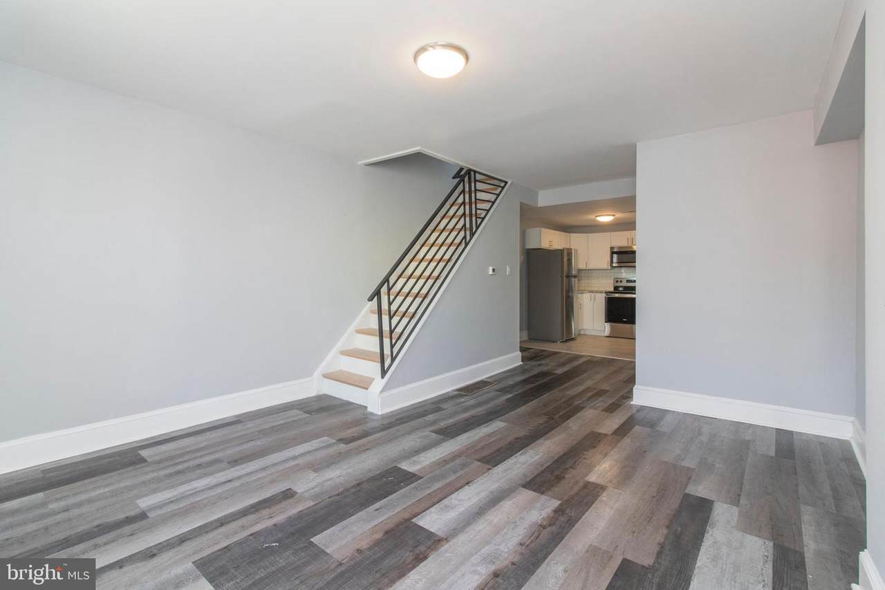 2016 Leithgow Street - Photo 1