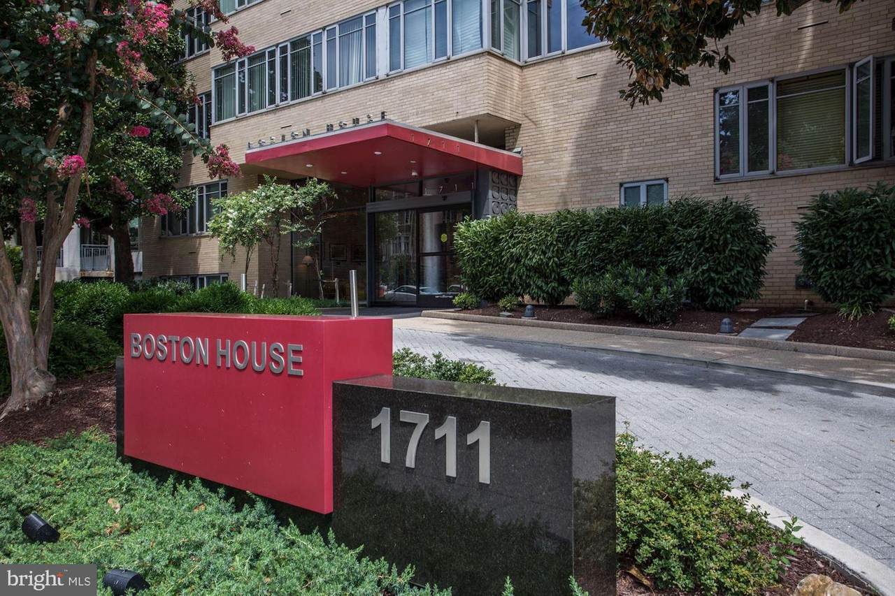 1711 Massachusetts Avenue - Photo 1