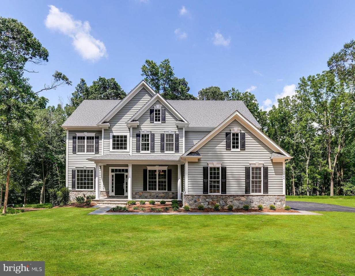 3904 Briar Knoll Circle - Photo 1