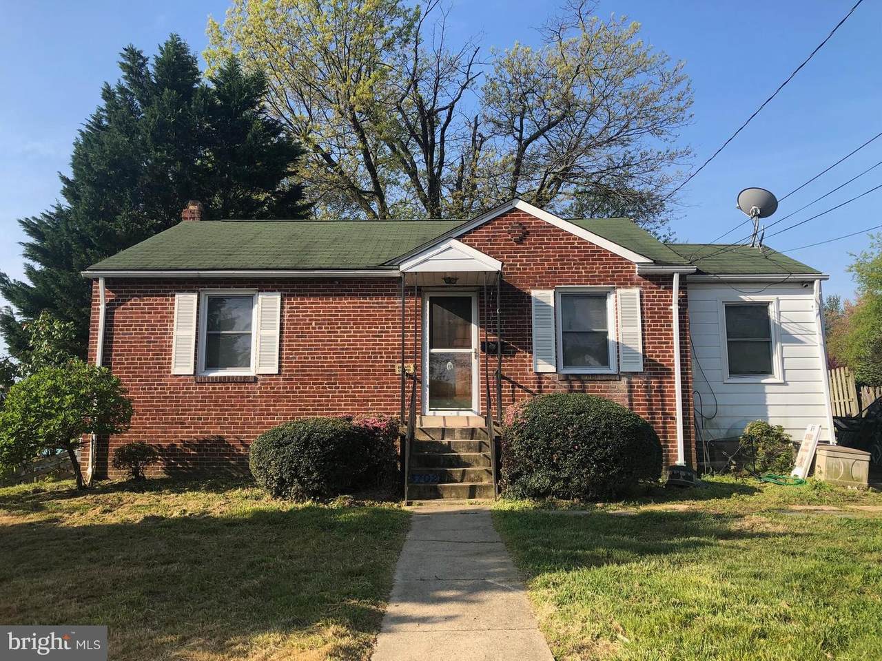 3702 Carey Street - Photo 1