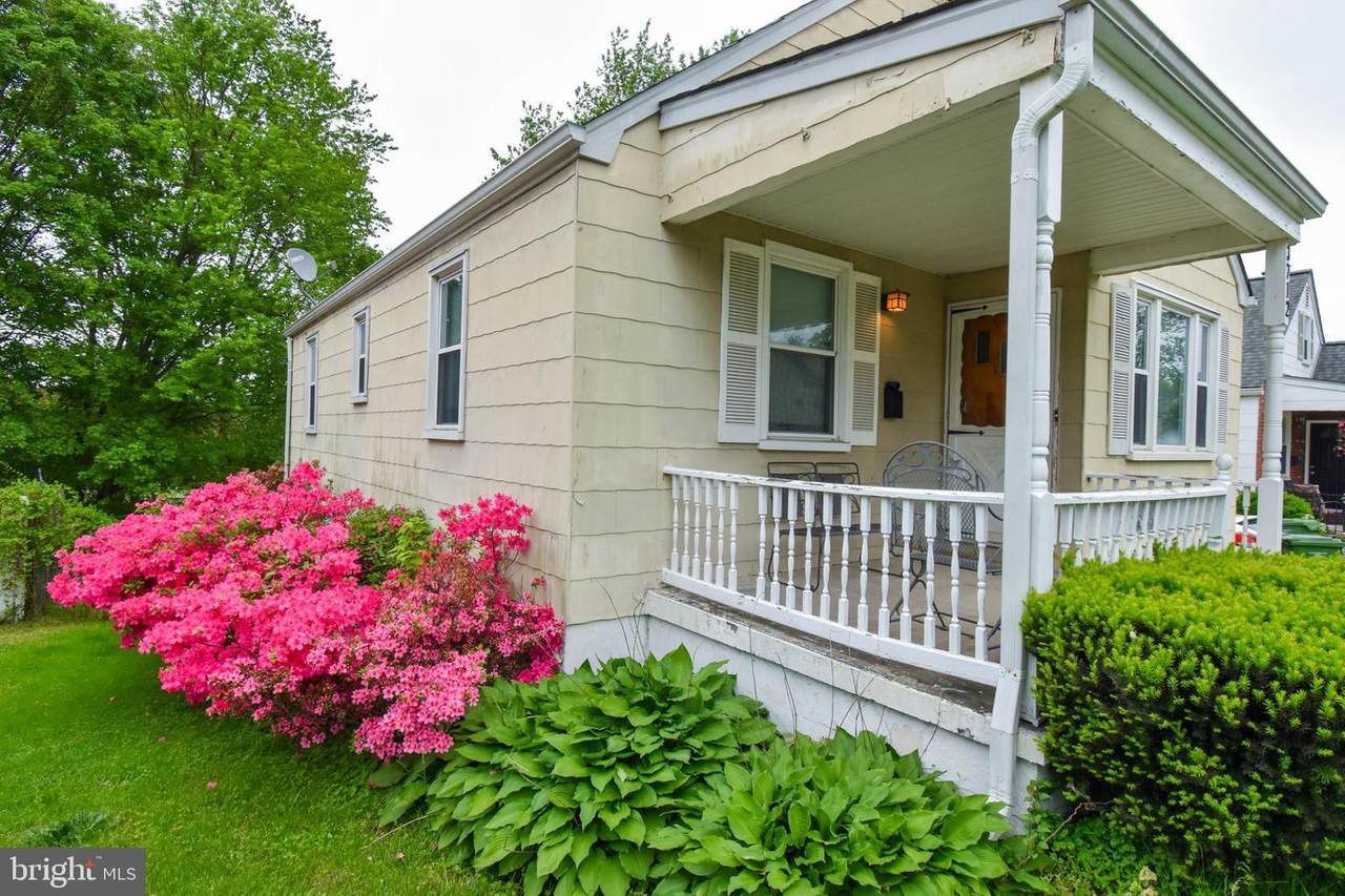 3712 Woodlea Avenue - Photo 1