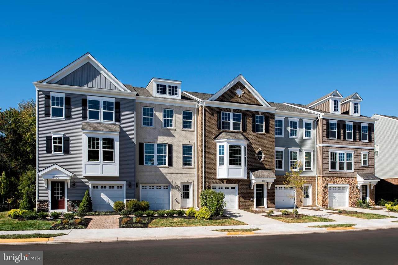 10582 Waterbury Woods Way - Photo 1 10582 Waterbury Woods Way - Photo 1