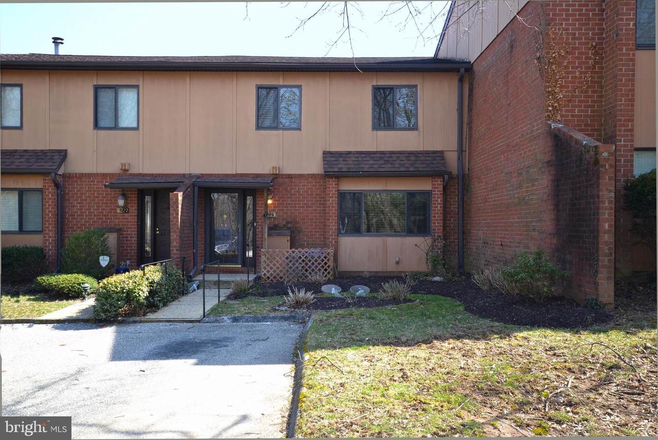 8225 Ruxton Crossing Court - Photo 1