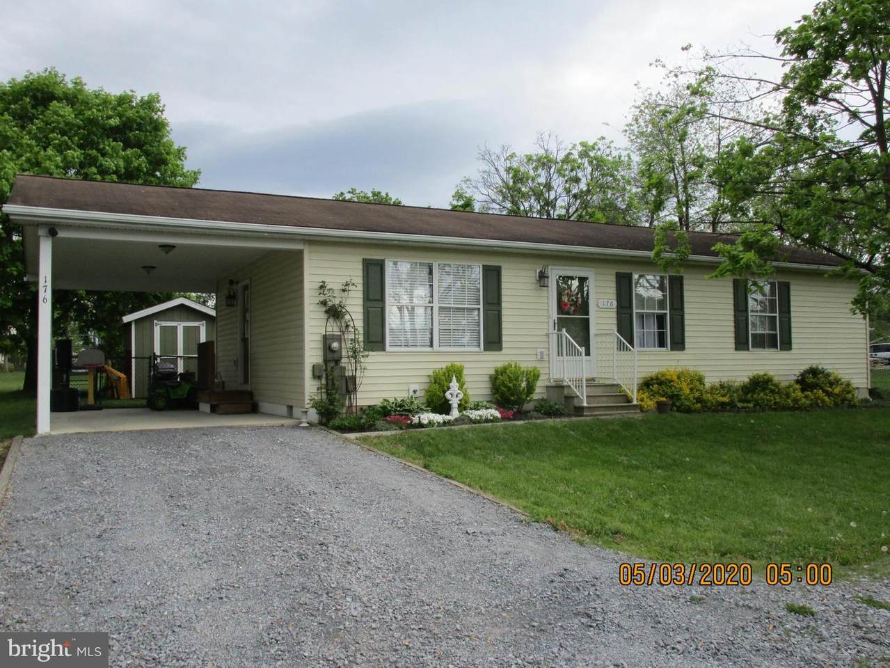 176 Lee Street - Photo 1 176 Lee Street - Photo 1