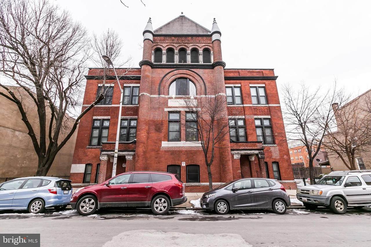 511 Bond Street - Photo 1