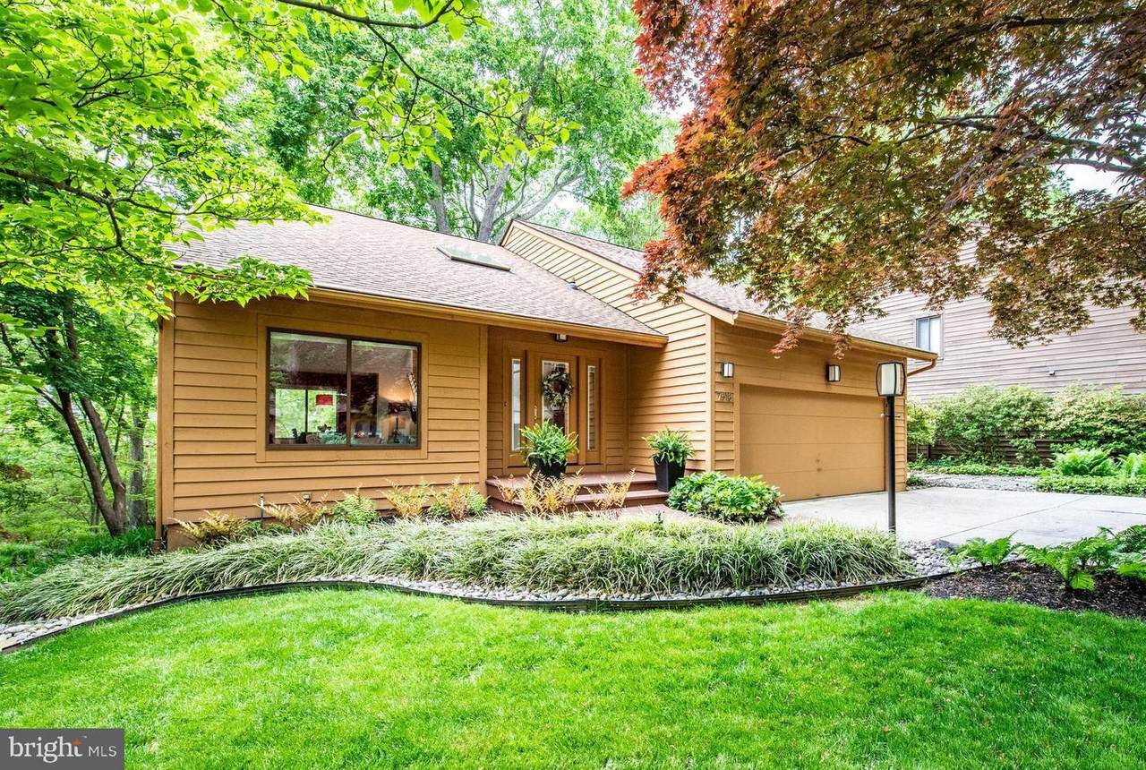 7518 Water Lily Way - Photo 1 7518 Water Lily Way - Photo 1