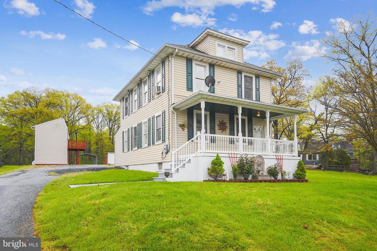 2939 Baltimore Avenue - Photo 1