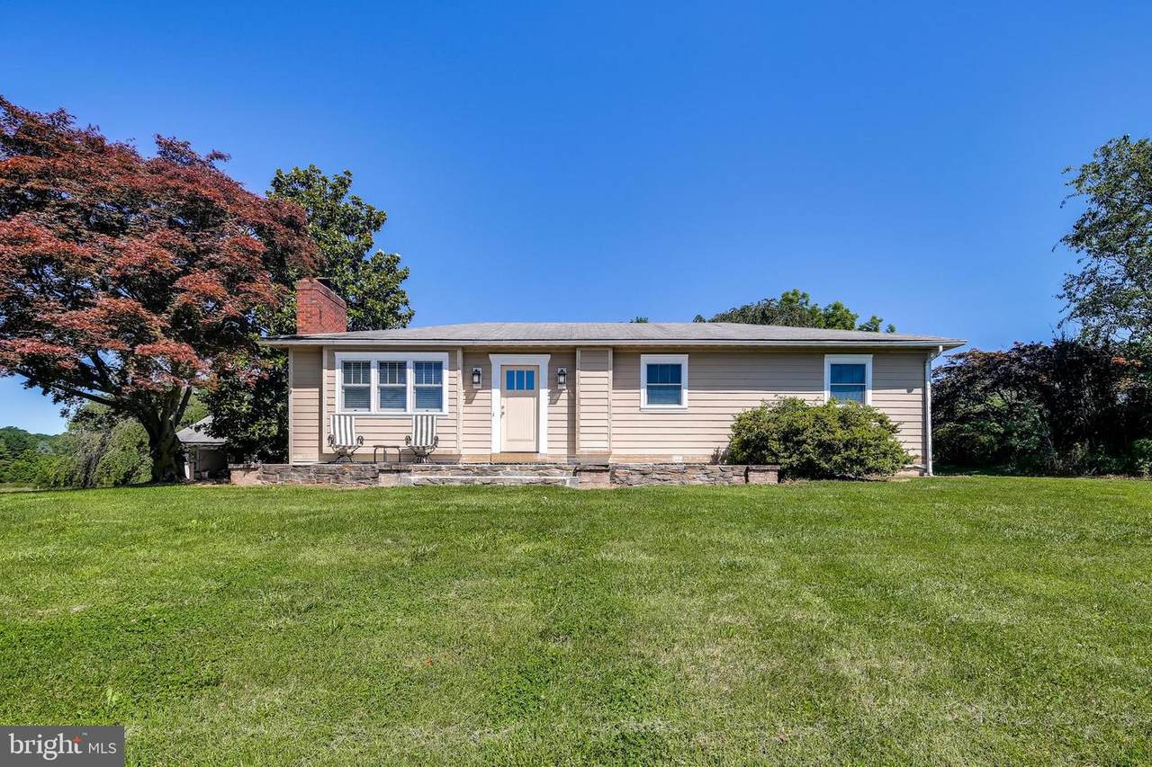 1816 Woodbine Road - Photo 1