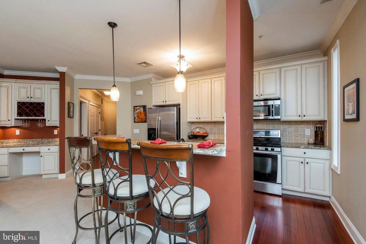 300 Elm Street - Photo 1