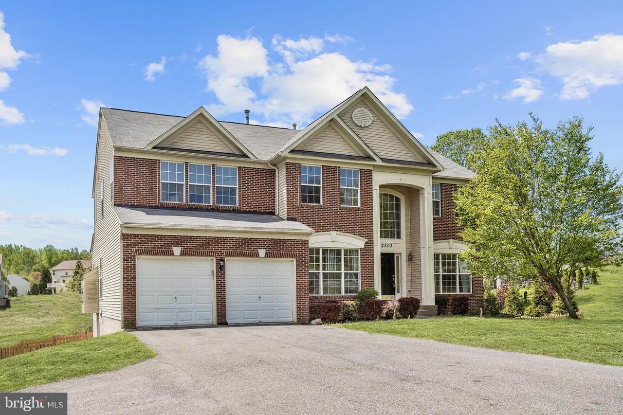 2203 Siena Way - Photo 1