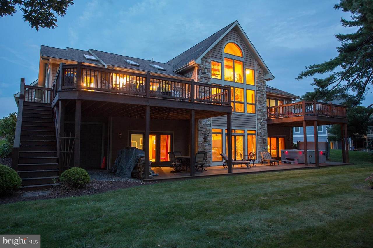 316 Moonrise Drive - Photo 1