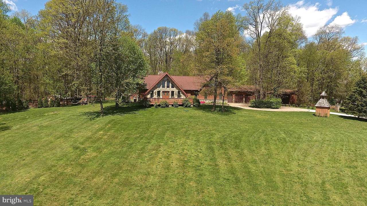 3185 Teapot Dome Drive - Photo 1