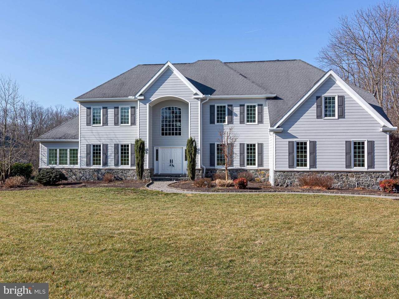 102 Dansfield Lane - Photo 1