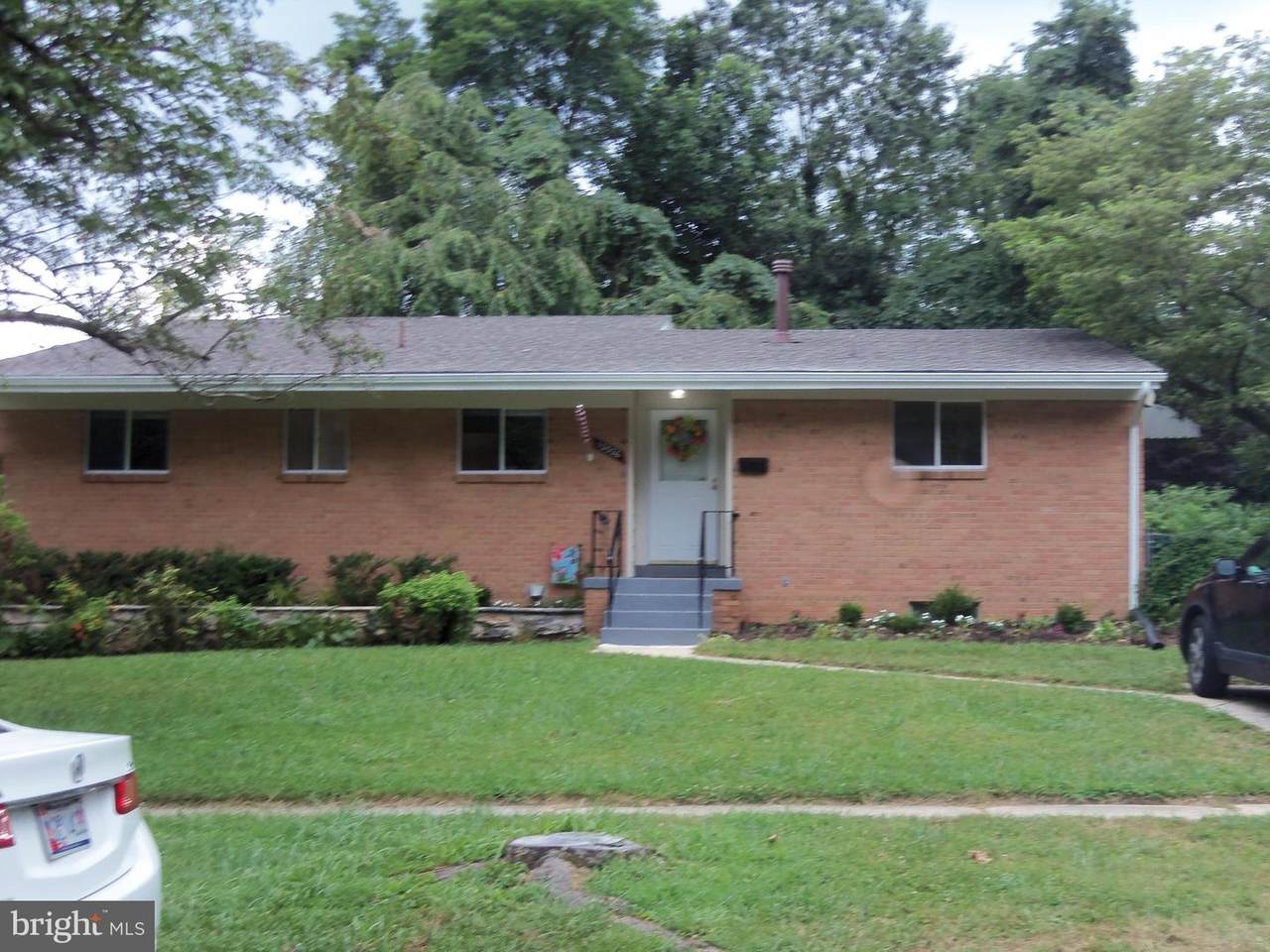 12526 Montclair Drive - Photo 1
