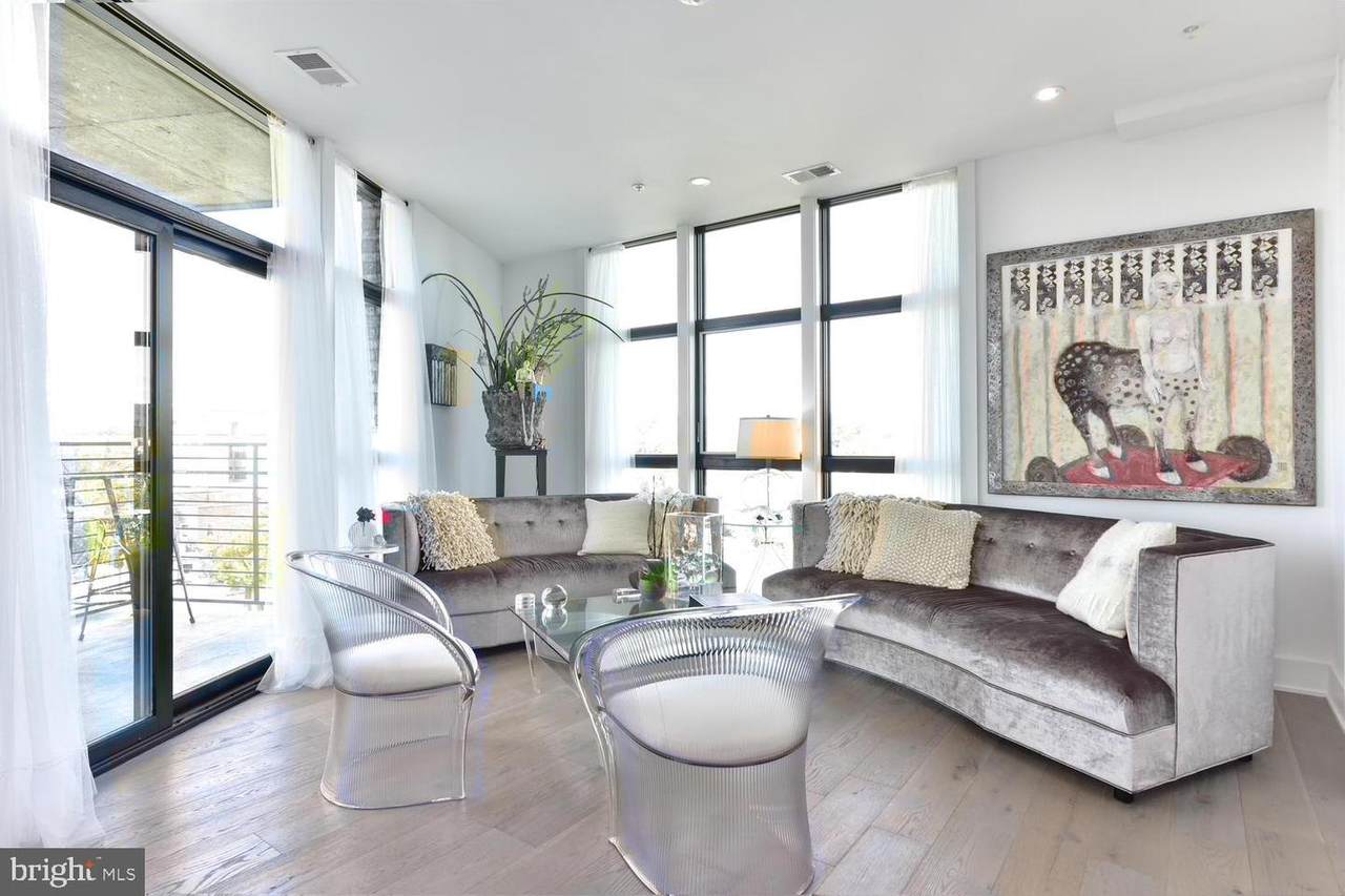 1402 H Street - Photo 1